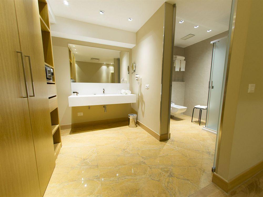 กาตาเนีย อินเตอร์เนชั่นแนลแอร์พอร์ต โฮเทล Hotel คาตาเนีย ภายนอก รูปภาพ