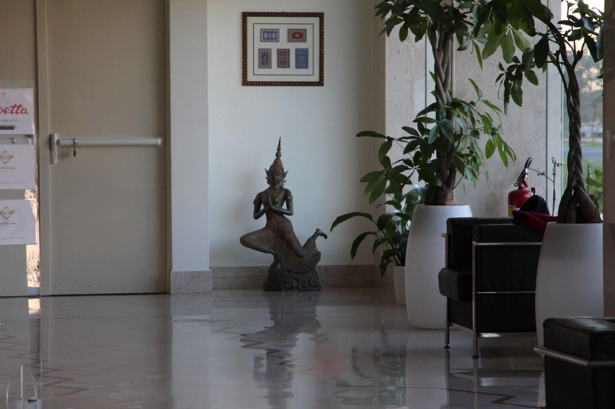 กาตาเนีย อินเตอร์เนชั่นแนลแอร์พอร์ต โฮเทล Hotel คาตาเนีย ภายนอก รูปภาพ